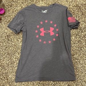 Under armour tee shirt
